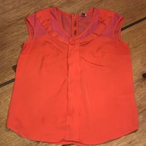Kut from the Kloth women’s orange top size small